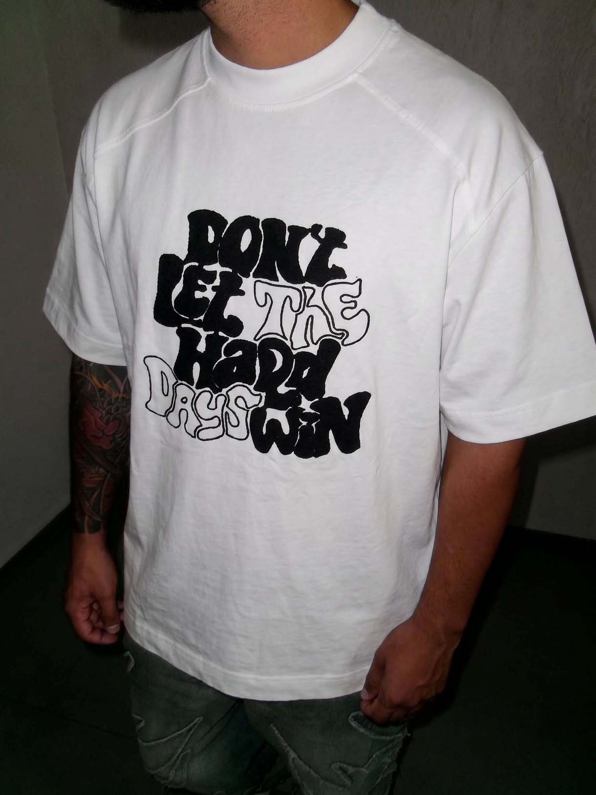 Days Win Premium Tee - immagine 5