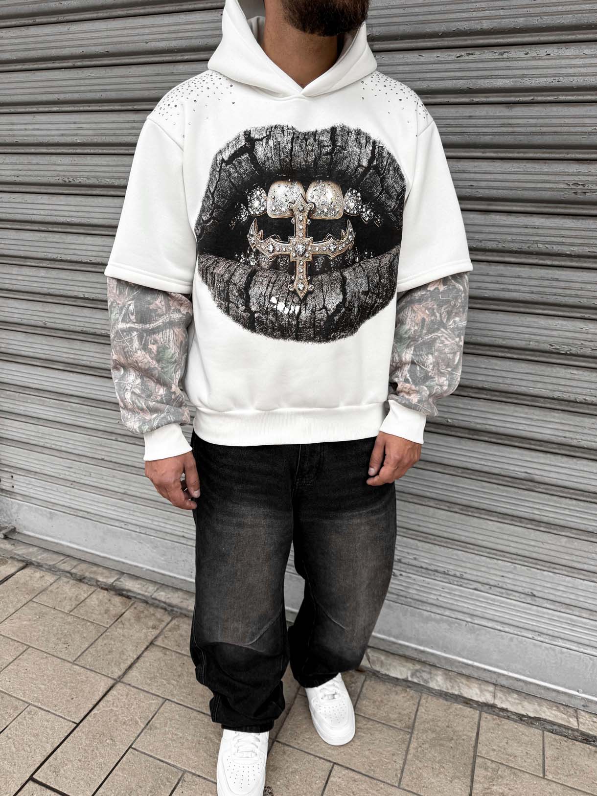 Hoodie Camo Mouth Crown