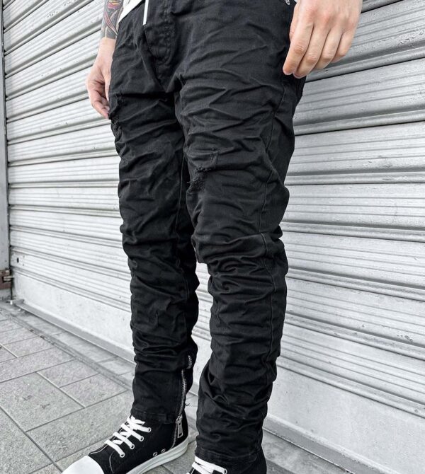 Resined Total Black