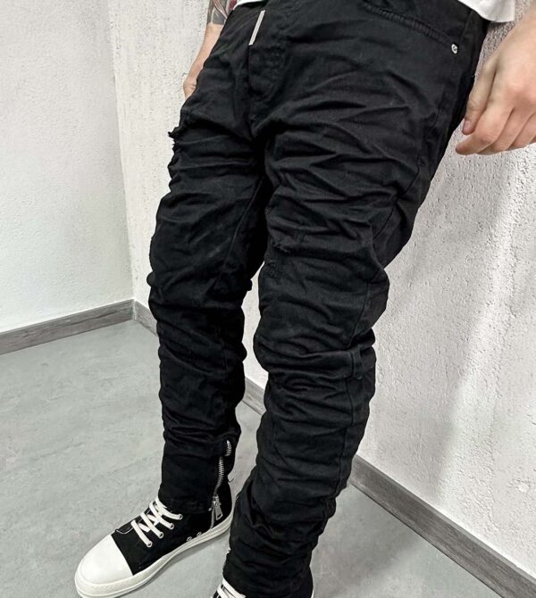 Resined Total Black