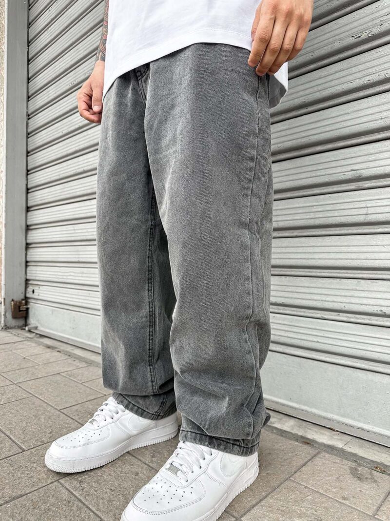 Baggy Every Grey