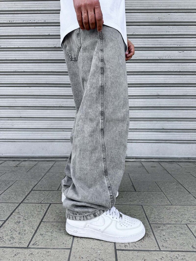 Baggy Grey Balloon Mod. Z