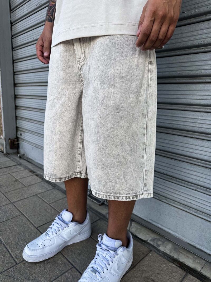 Shorts Over Bleached - immagine 4