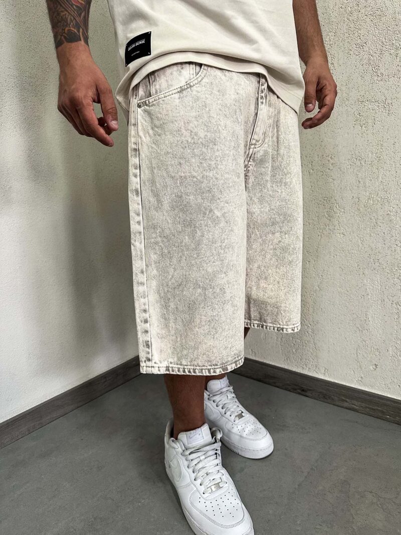 Shorts Over Bleached - immagine 2
