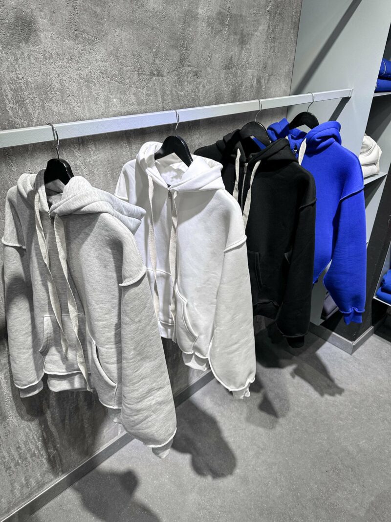 Hoodie Zip Cropped Cucitura Rovescio - immagine 7